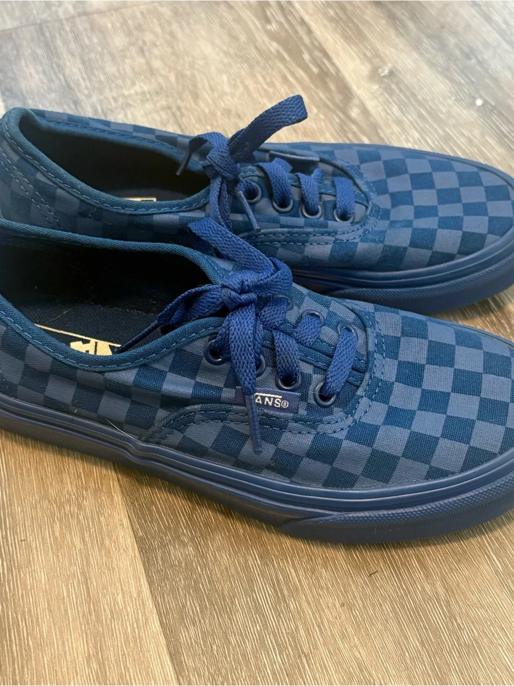 Vans Kids Checkerboard Lace-Up Sneakers in Blue Size 3